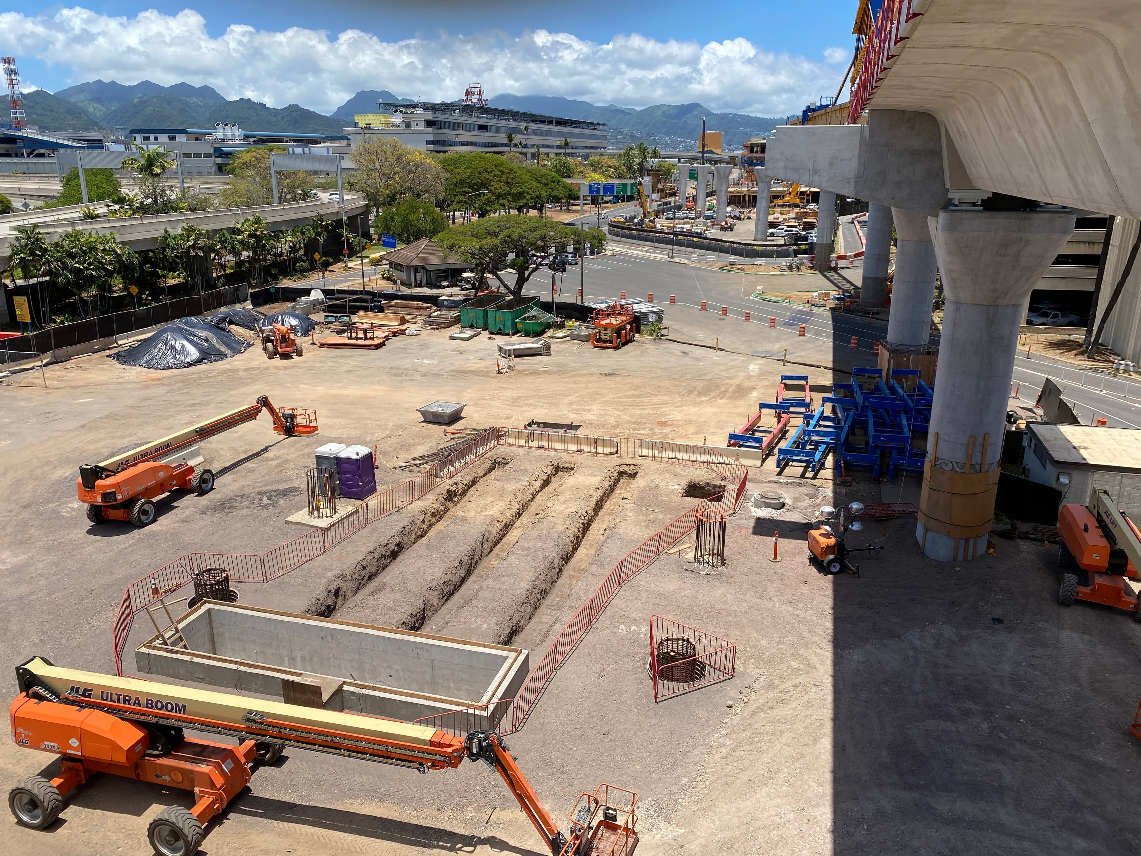 HART CE&II — Airport Guideway & Stations